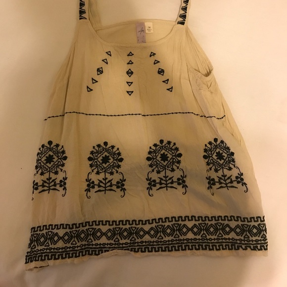 Alya Black Stitch Tank - Picture 1 of 3